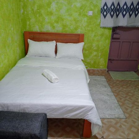 Jakes Studio Naivasha Hotel Bagian luar foto